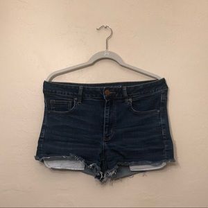 Dark Wash High Waisted Shortie